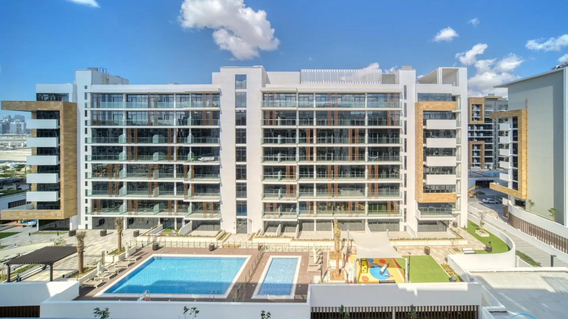 Serene 1Br Apartment In Azizi Riviera 27, Al Merkadh By Deluxe Holiday Homes Dubai