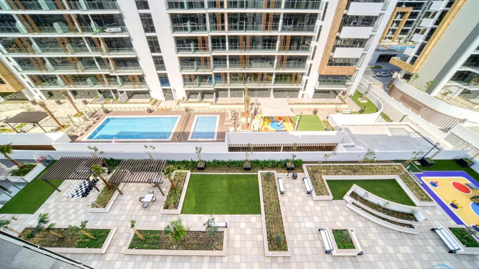Serene 1Br Apartment In Azizi Riviera 27, Al Merkadh By Deluxe Holiday Homes Dubai